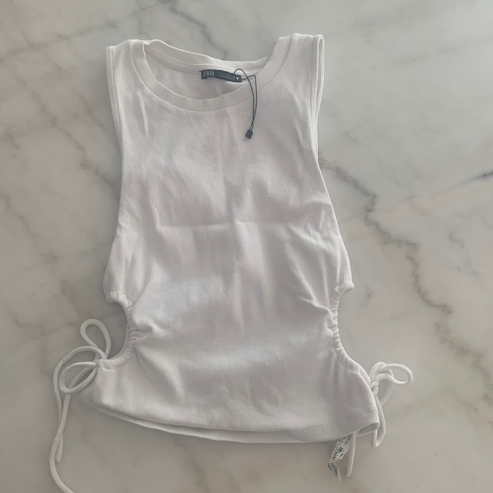 Zara white tank top with waist cut out